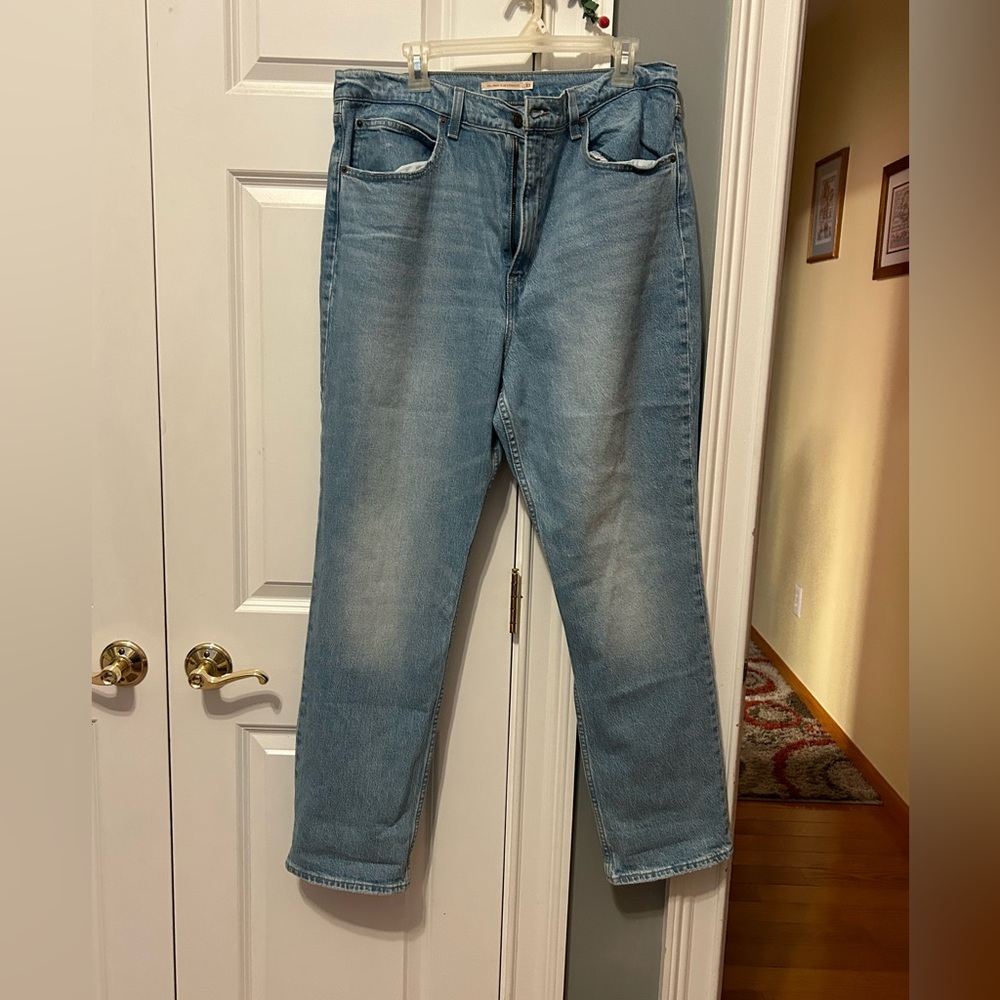 Levi’s 70’s high slim straight jeans